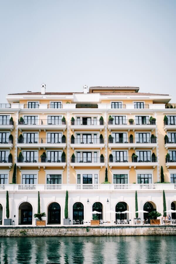 Sell Hotel Fast in Texas Direct Buyer, No Agents