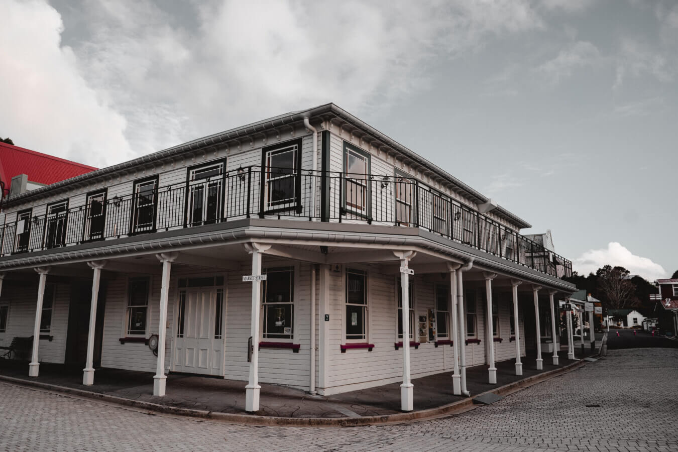 Offloading a Struggling Hotel Sell Hotel Fast for Cash